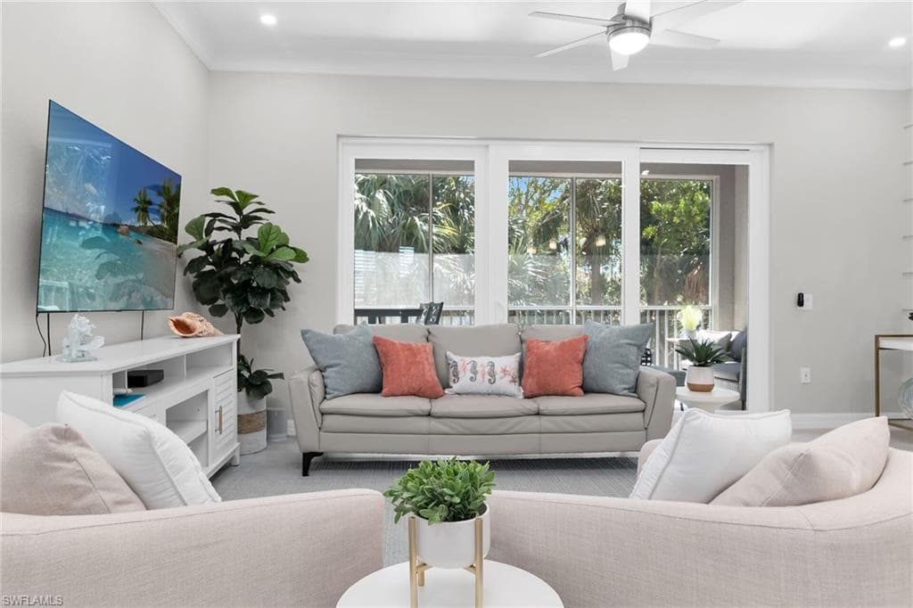 238 Indies DR E 202-13