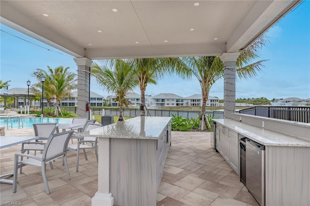 238 Indies DR E 202-28