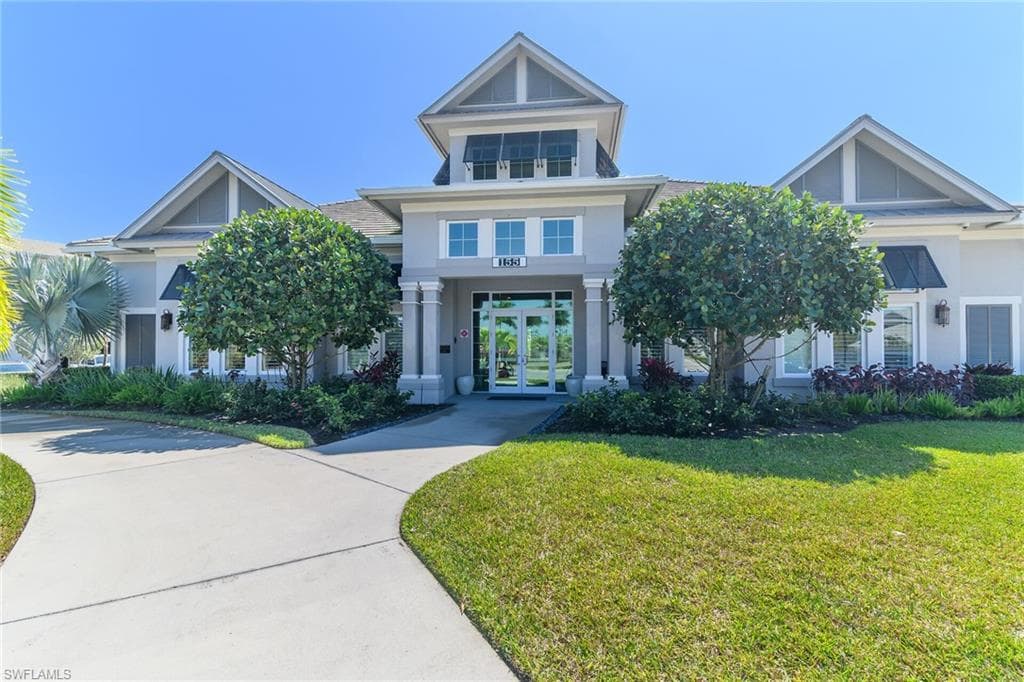 238 Indies DR E 202-34