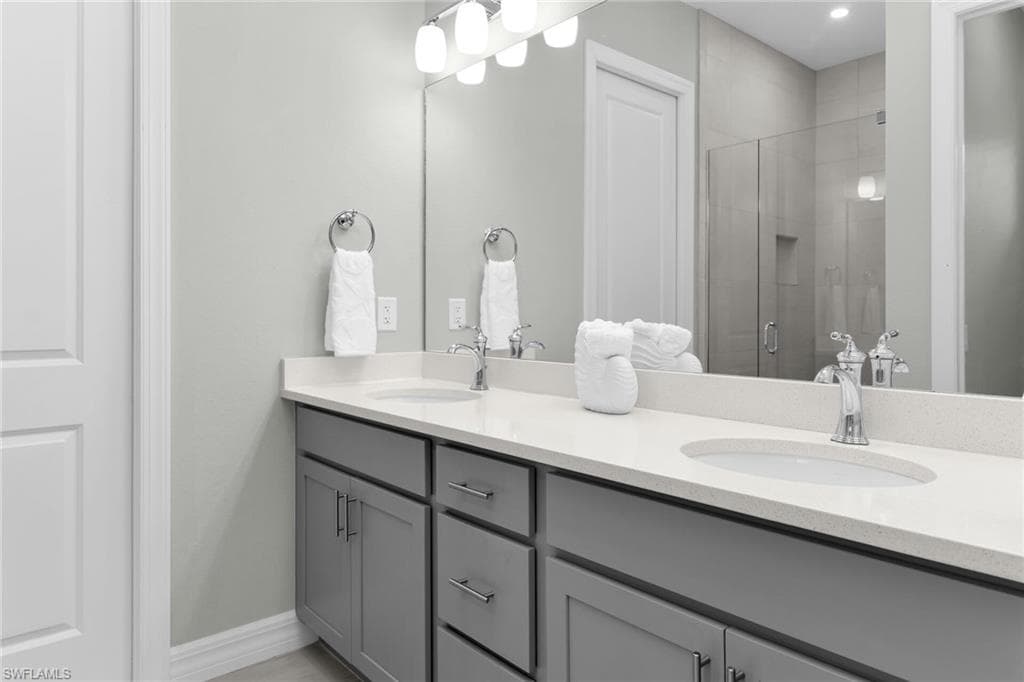 238 Indies DR E 202-19