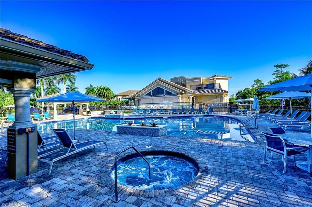 8620 Cedar Hammock CIR 1121-29