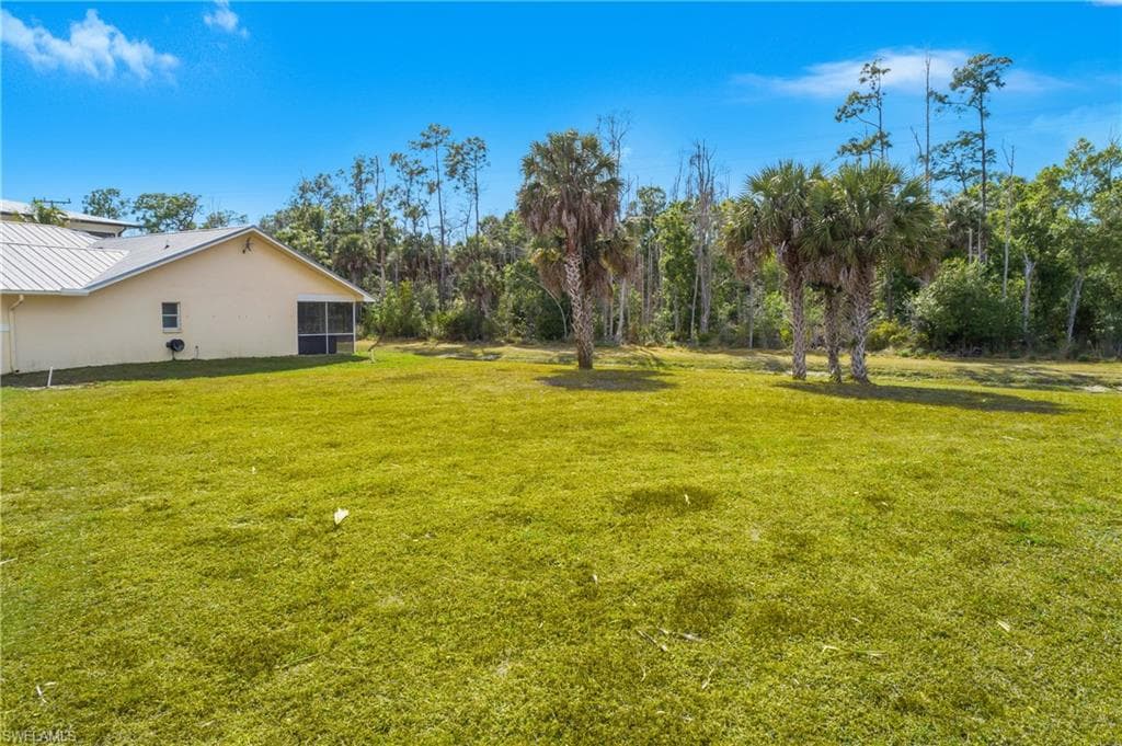 4017 Skyway DR-12