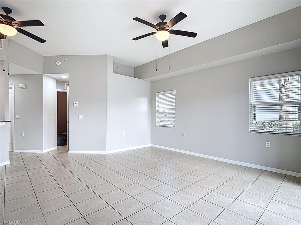 12151 Summergate CIR R101-17