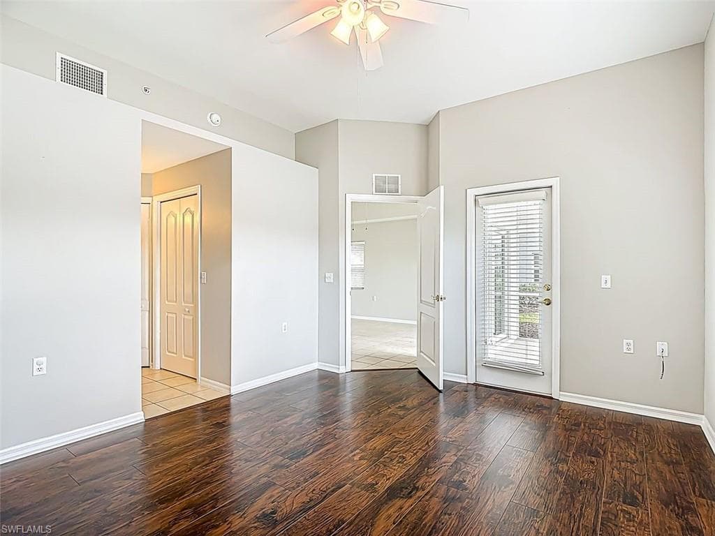 12151 Summergate CIR R101-19