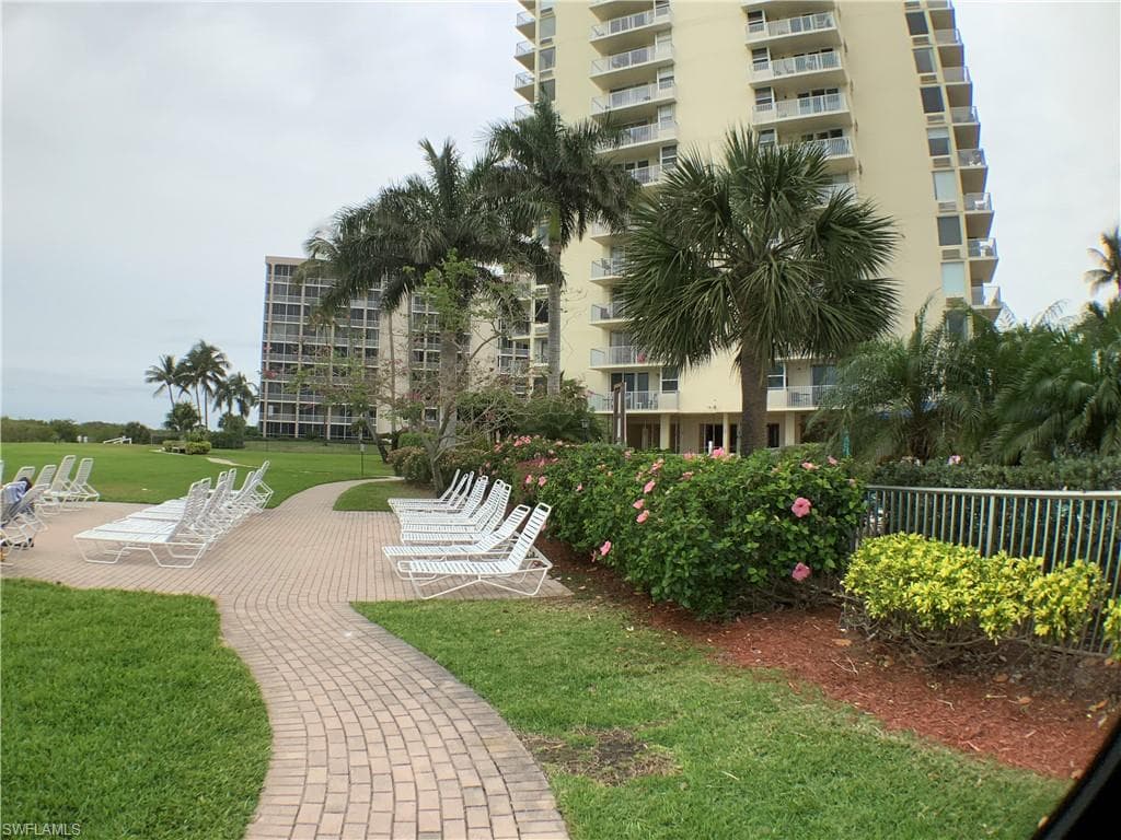 7330 Estero BLVD 508-28