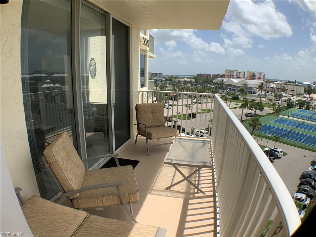 7330 Estero BLVD 508-4