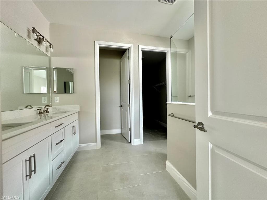 4580 Centaurus CIR-9