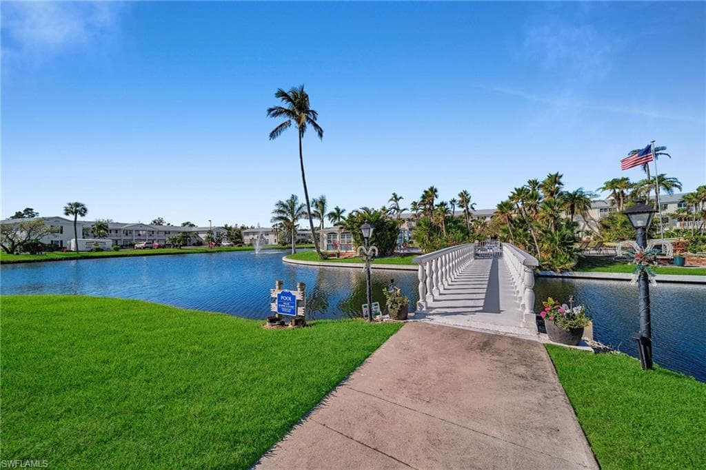 13540 Stratford Place CIR 202-24