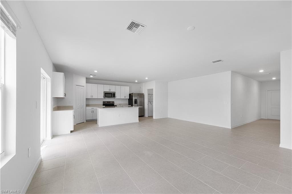 4090 San Felice LN-8