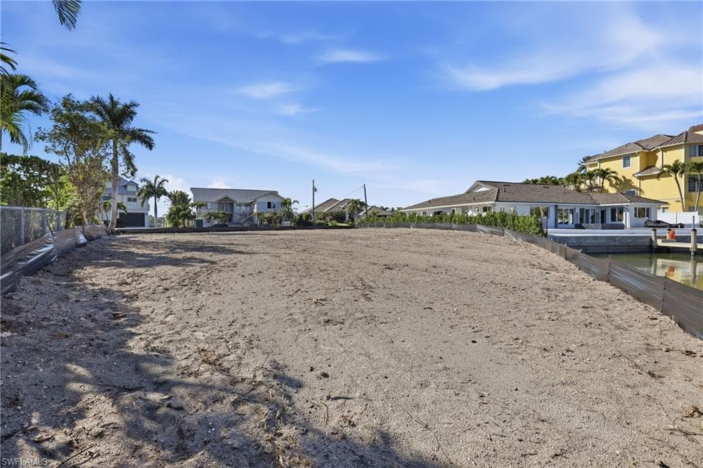 26870 McLaughlin BLVD-13