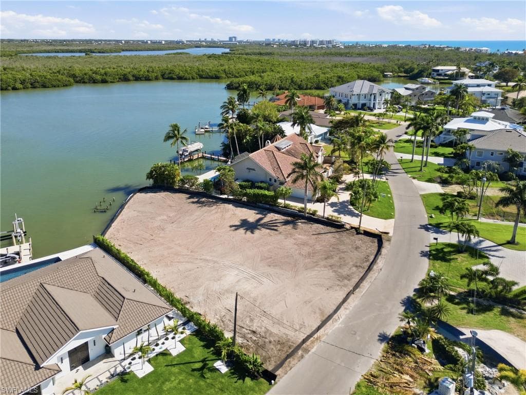 26870 McLaughlin BLVD-4