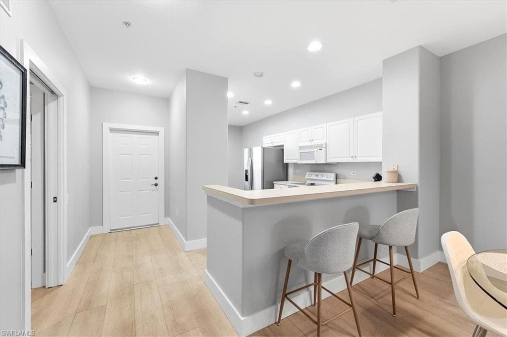 8259 Parkstone PL 8202-8