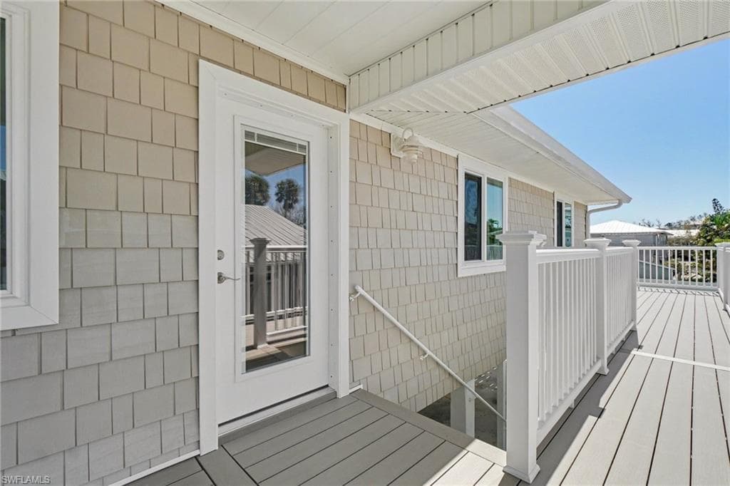 942 Prescott ST-27