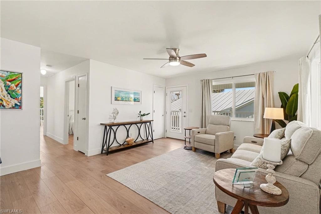942 Prescott ST-5