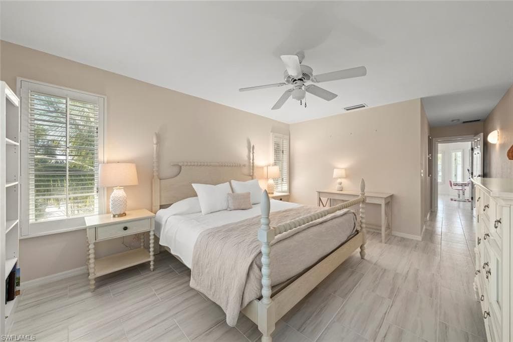 1360 Jamaica DR-5
