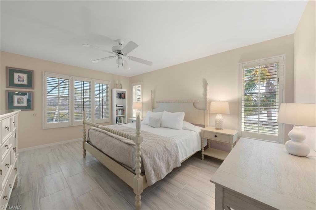 1360 Jamaica DR-6