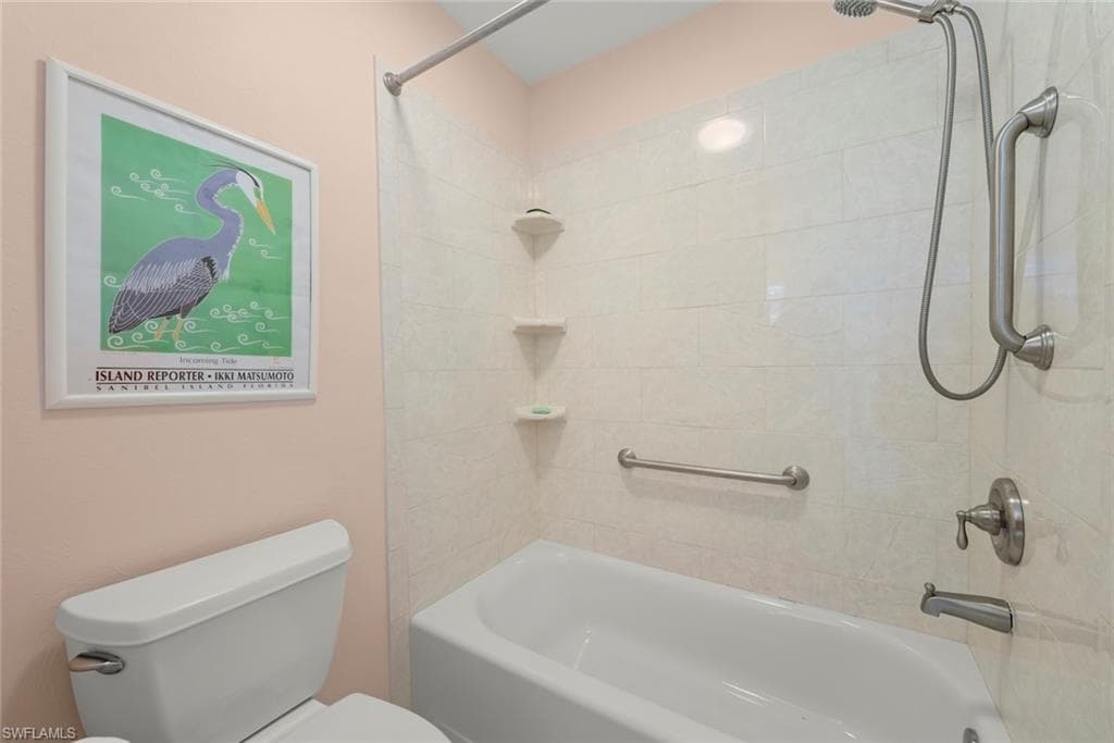 1360 Jamaica DR-19