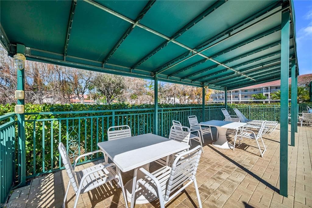 7025 Dennis CIR G202-33