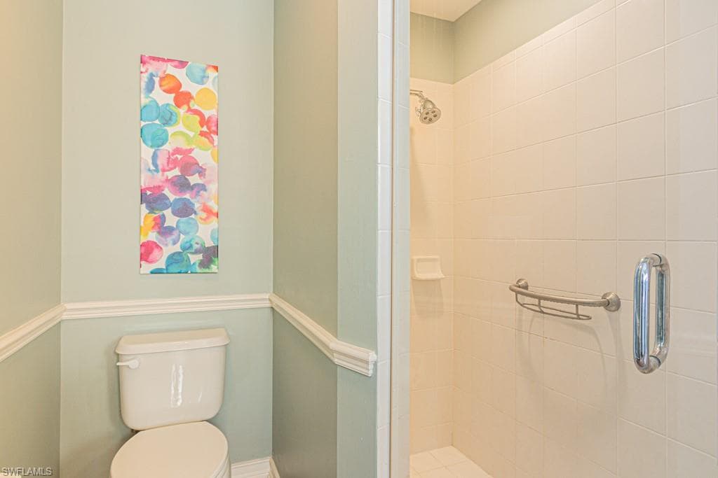 2256 Heritage Greens DR-28
