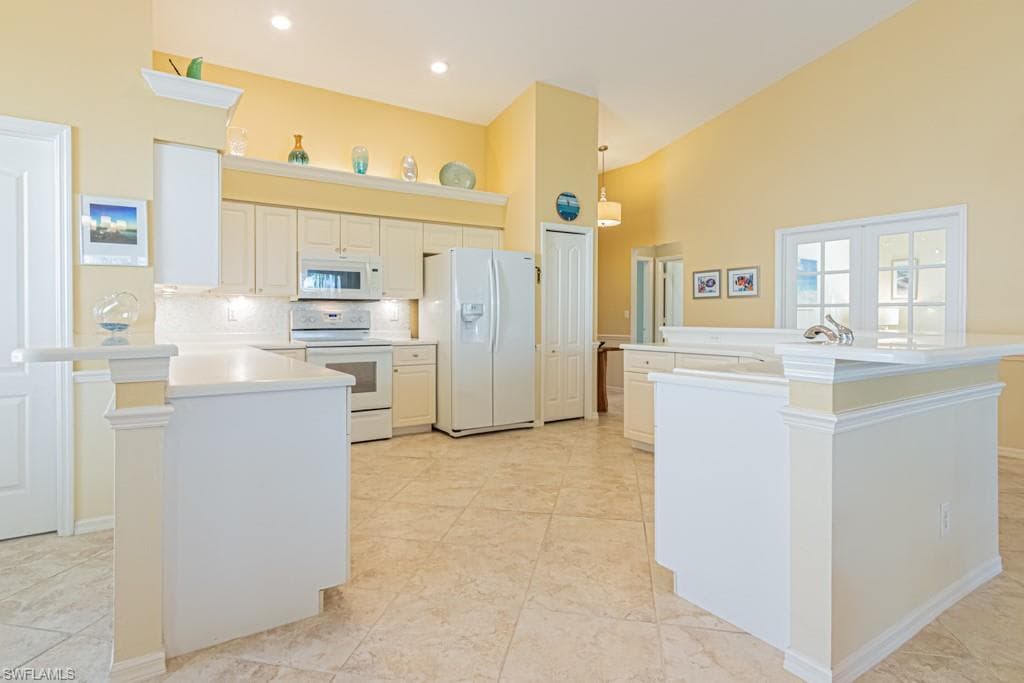 2256 Heritage Greens DR-10