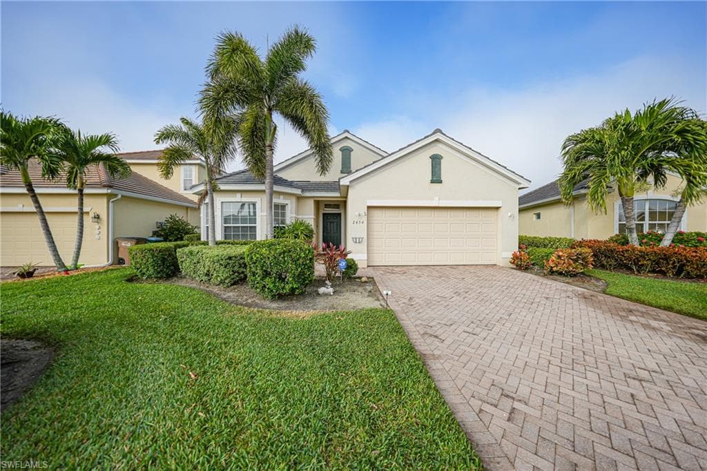 2454 Blackburn CIR-1