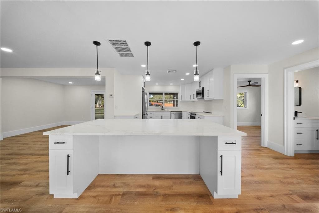 15380 Will Lew LN-7