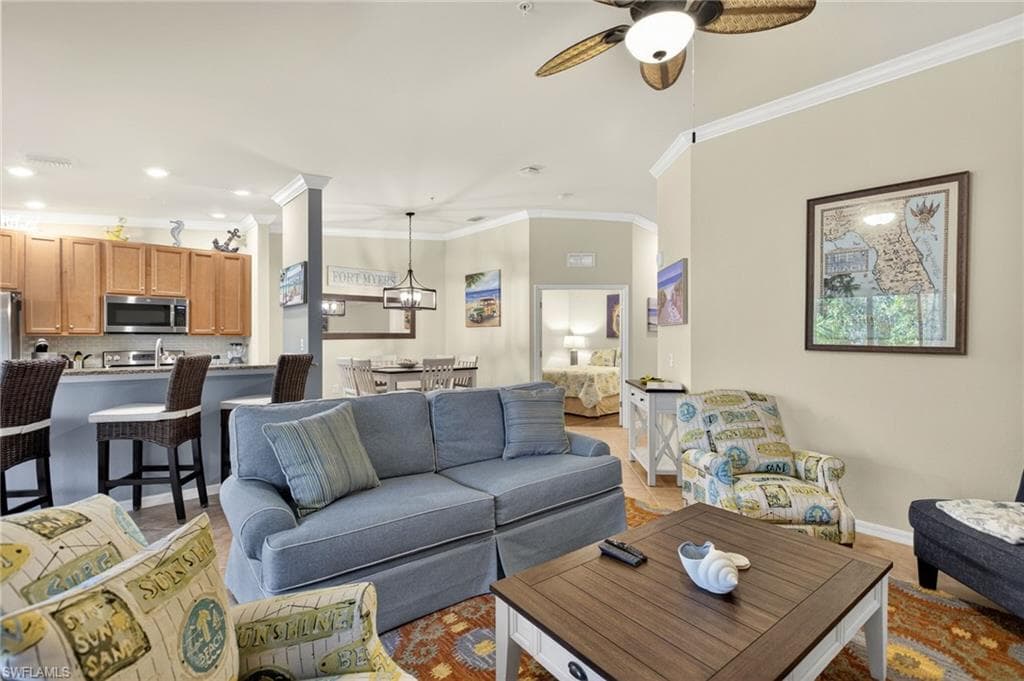 13671 Julias WAY 1225-6