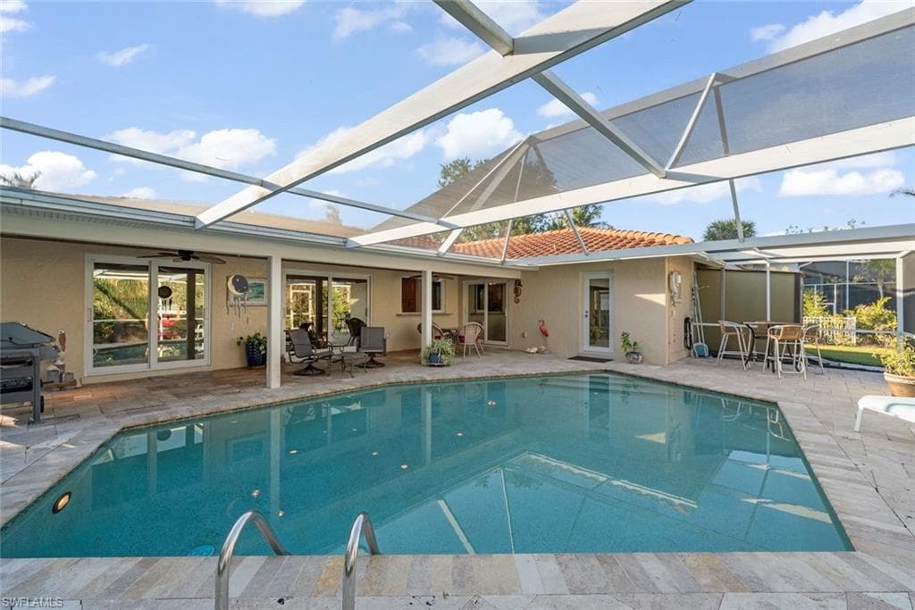 1056 S Yachtsman DR-20