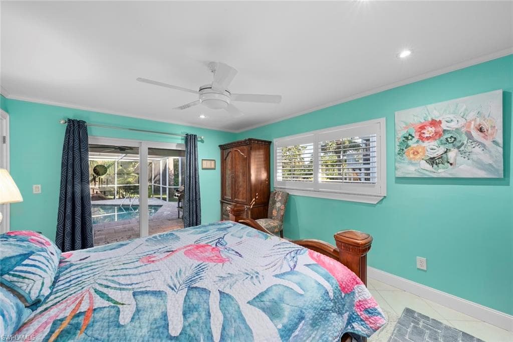 1056 S Yachtsman DR-12