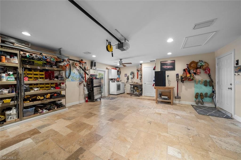 1056 S Yachtsman DR-19