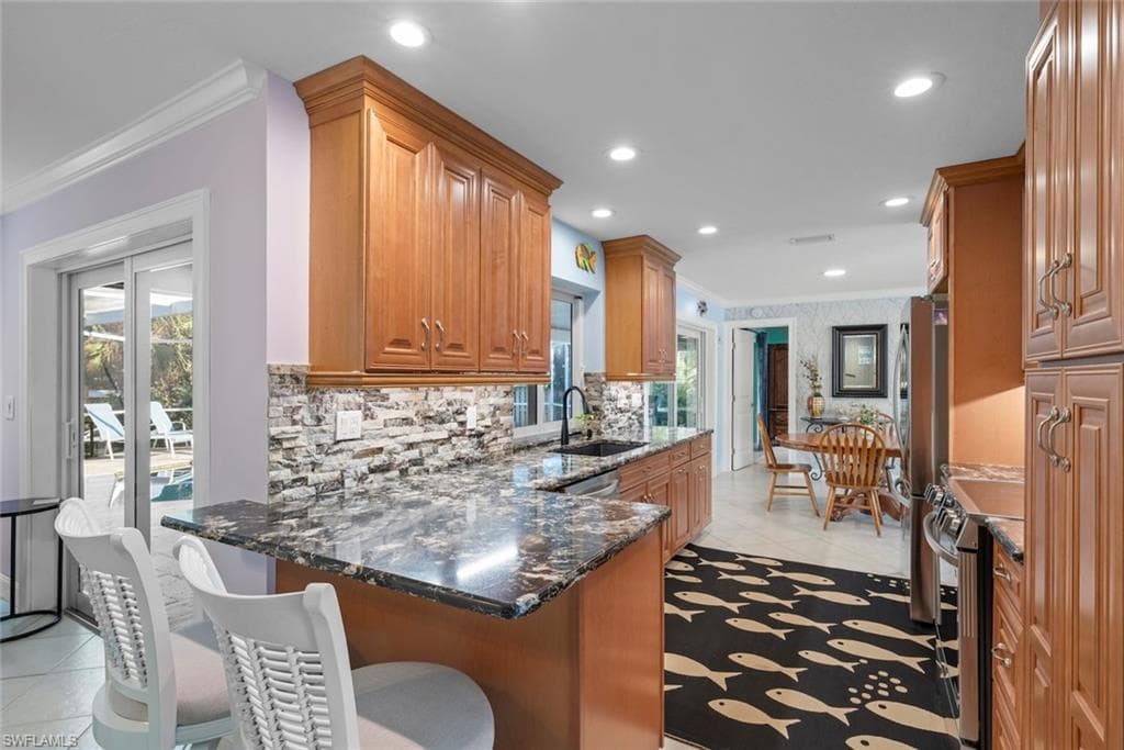 1056 S Yachtsman DR-7