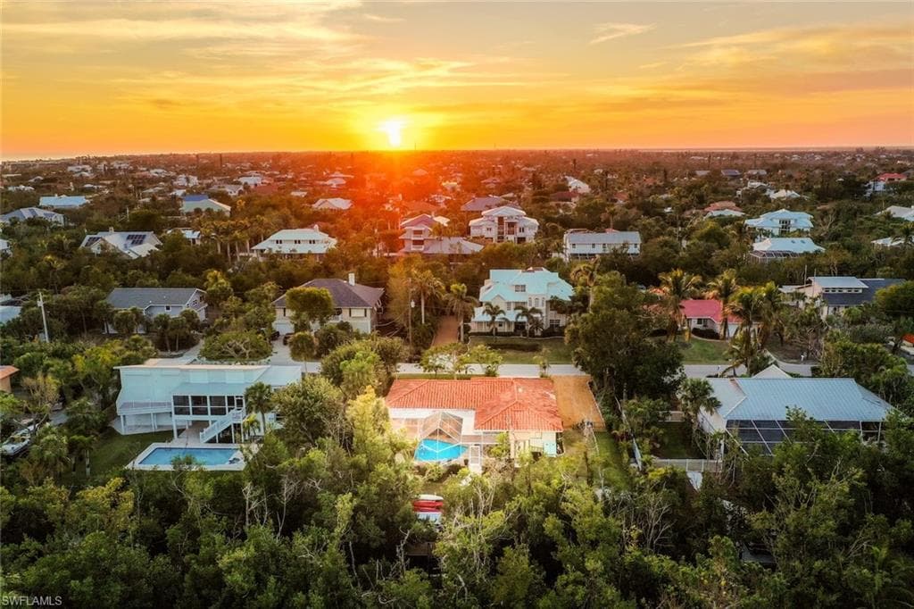 1056 S Yachtsman DR-27