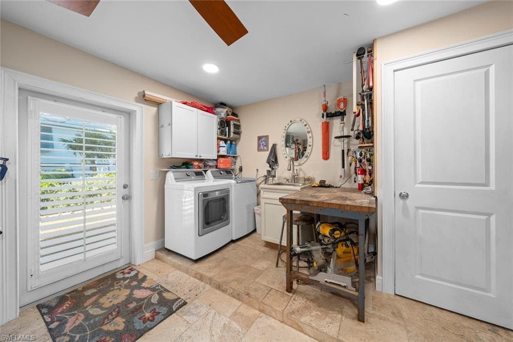 1056 S Yachtsman DR-18