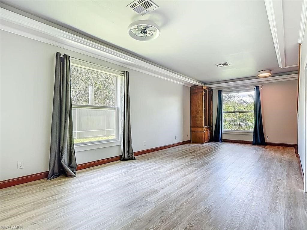 14991 Savannah DR-8