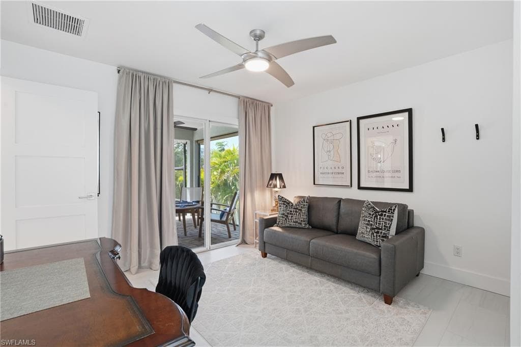 26 Fairview BLVD-29