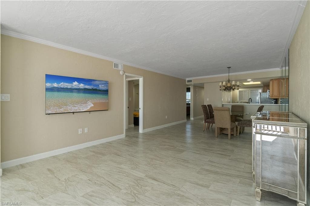 8400 Estero BLVD 303-12