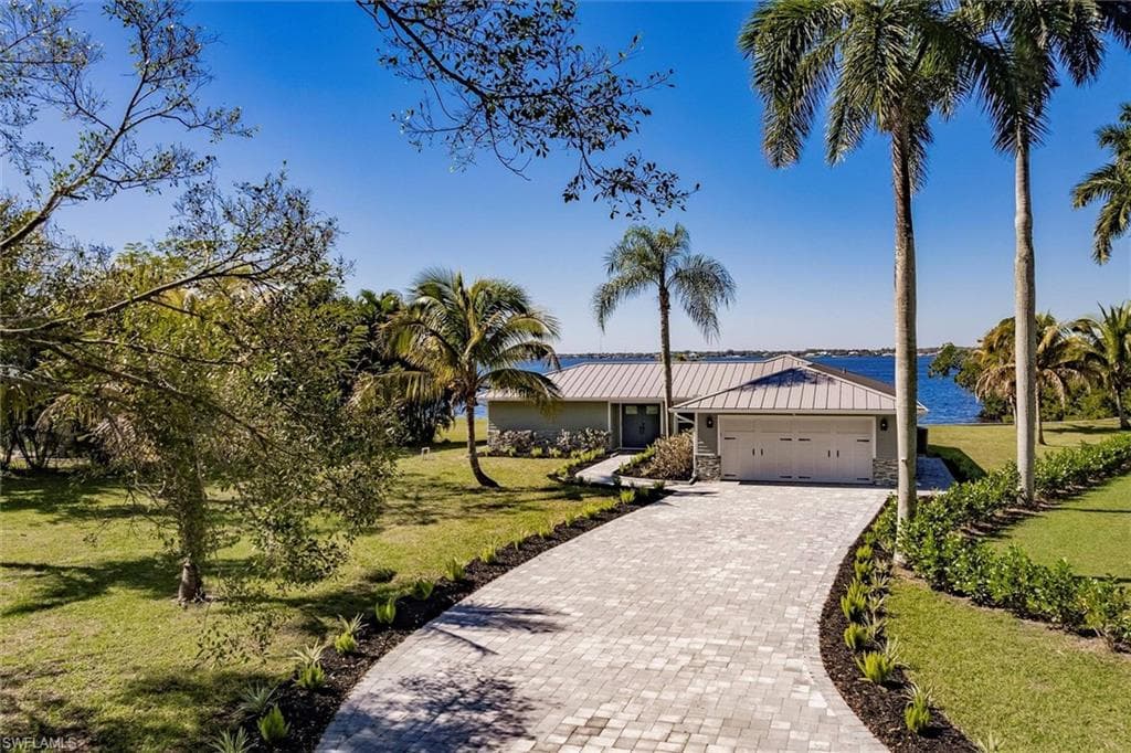 138 Riverview RD-46