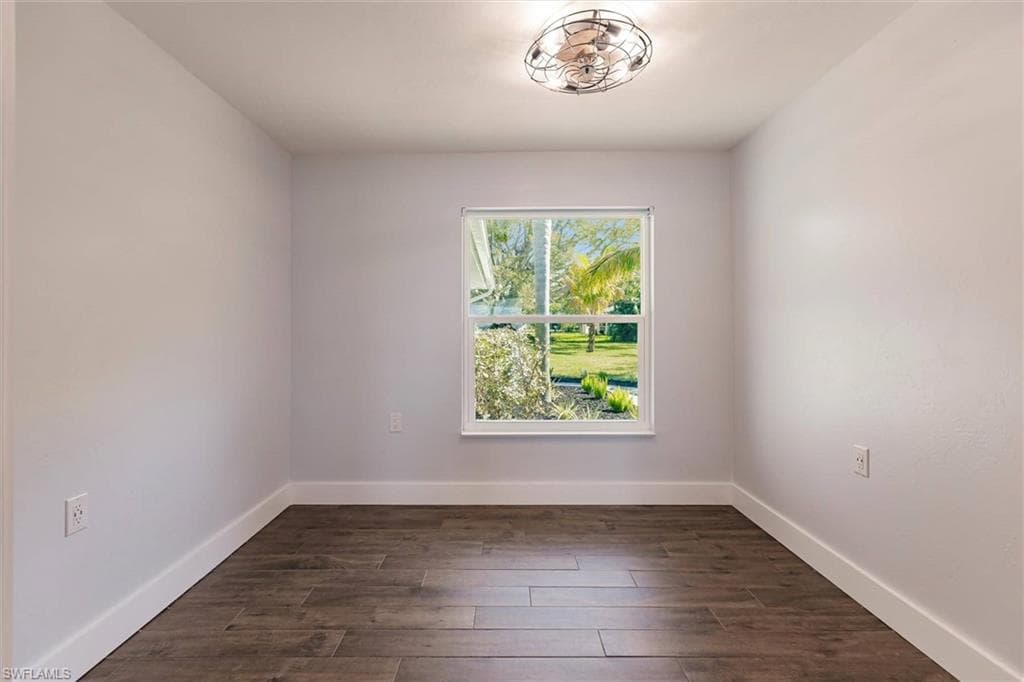138 Riverview RD-36