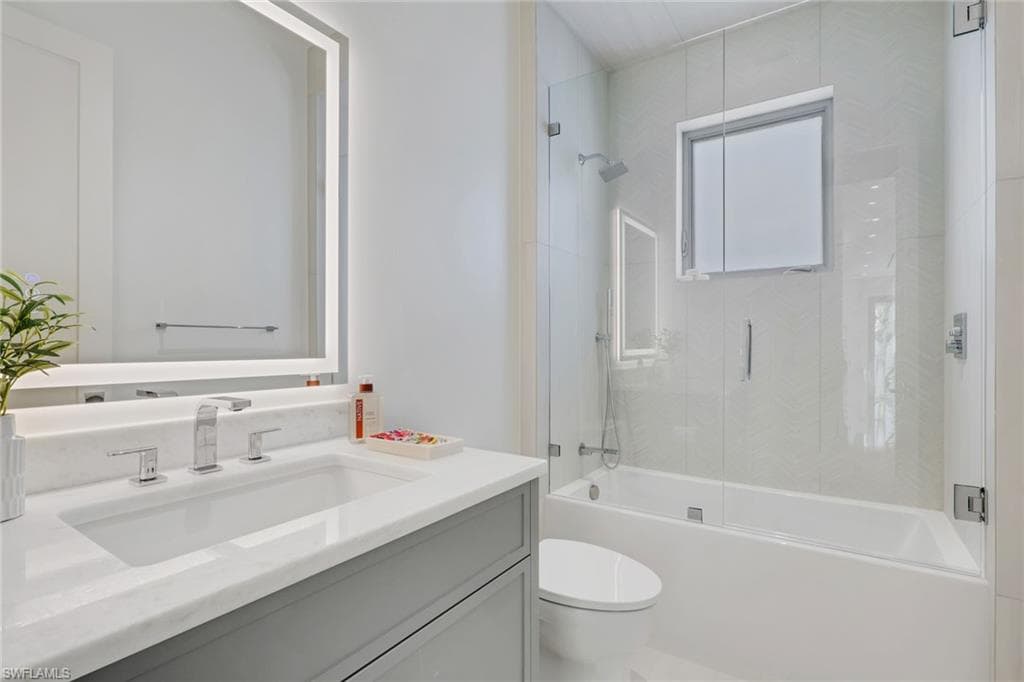 3724 Grove CIR-23