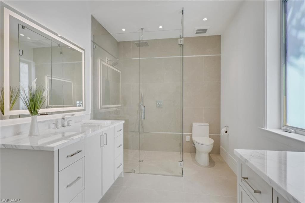 3724 Grove CIR-16