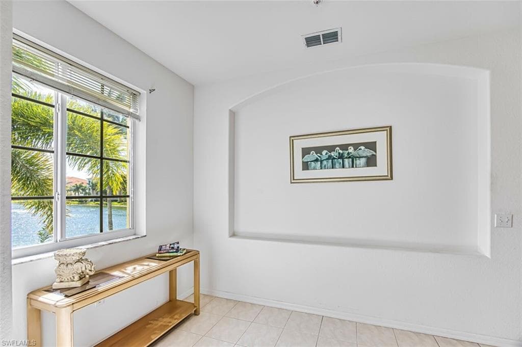 20021 Sanibel View CIR 101-7