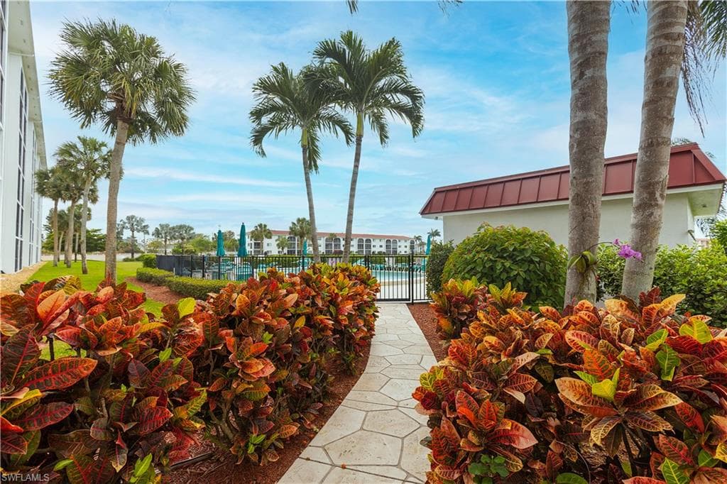 37 High Point CIR E 209-15