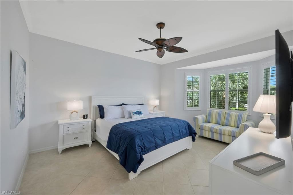 5095 Yacht Harbor DR 203-12