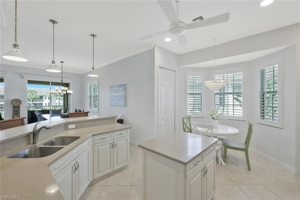 5095 Yacht Harbor DR 203-9