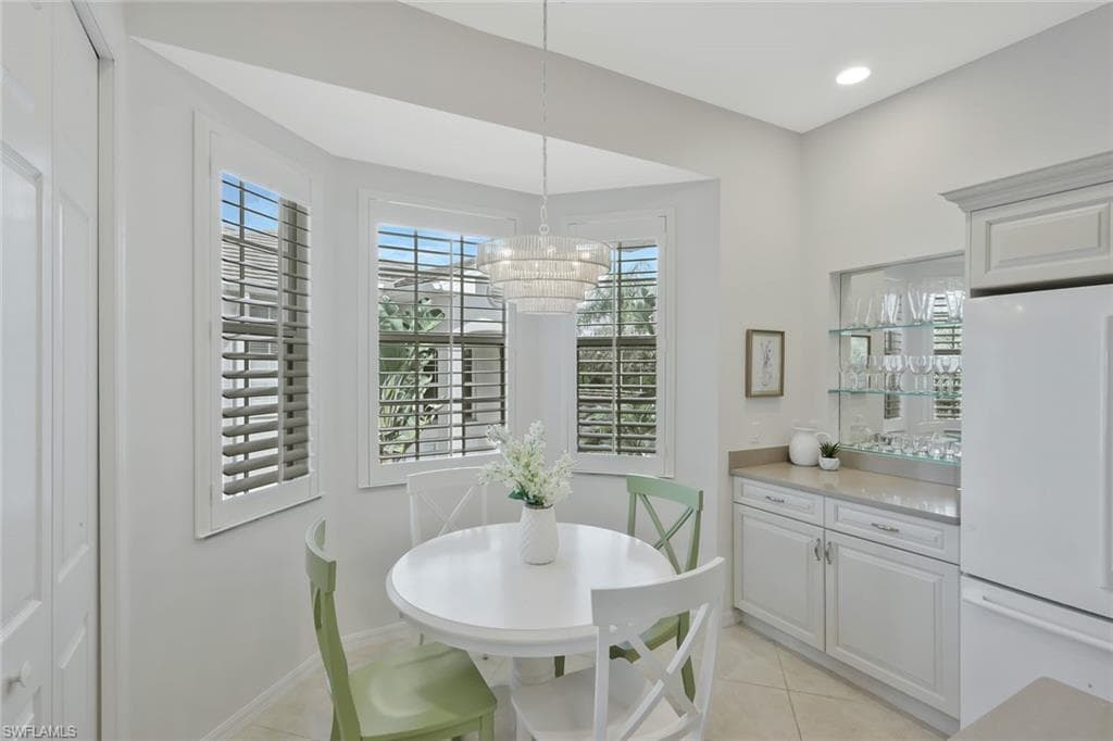 5095 Yacht Harbor DR 203-10