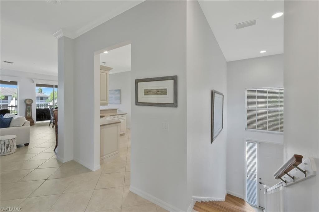 5095 Yacht Harbor DR 203-19