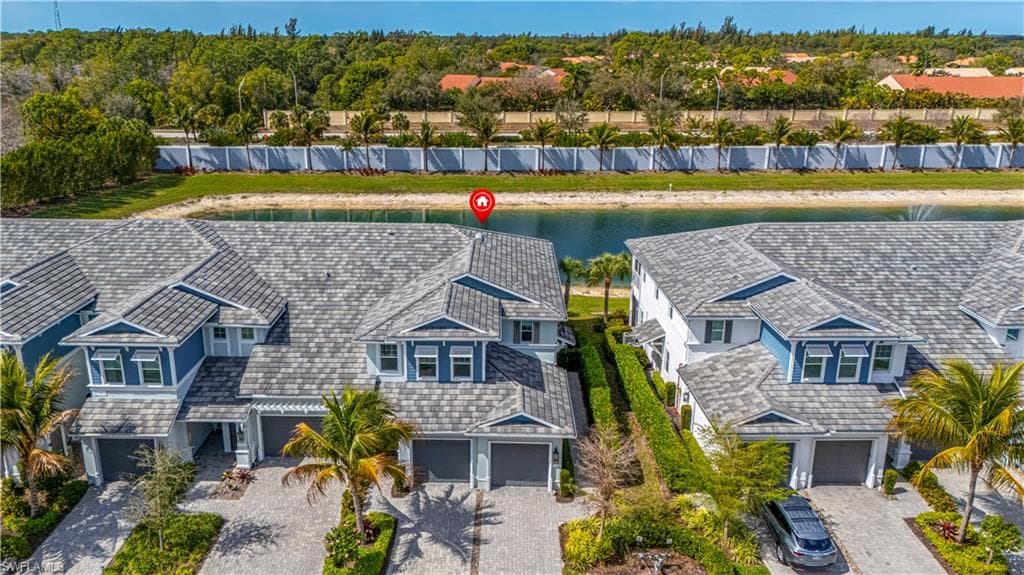 2561 Seychelles DR 304-1