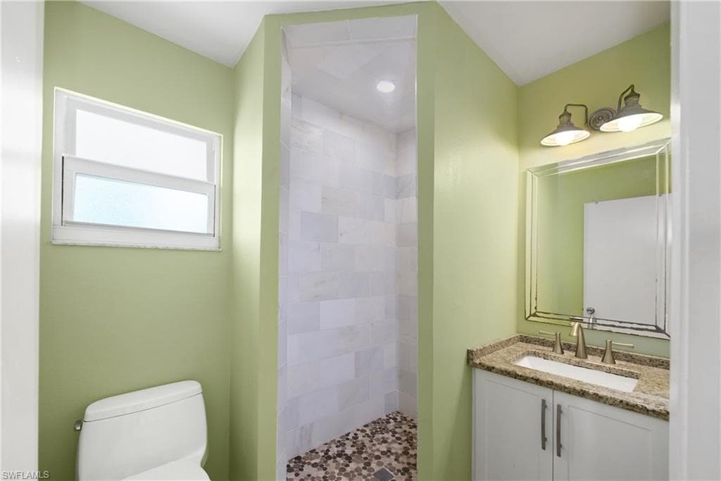5440 Palmetto ST-23