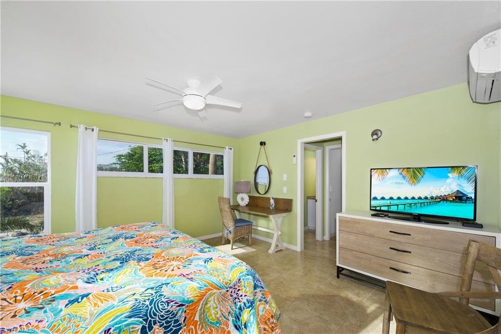 5440 Palmetto ST-22