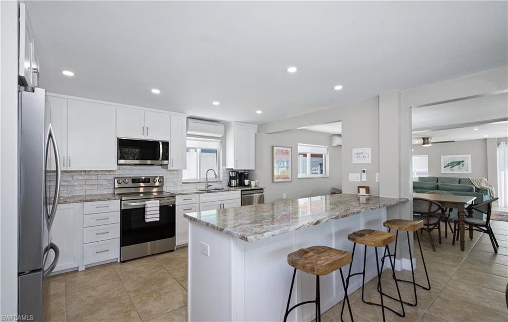 5440 Palmetto ST-7